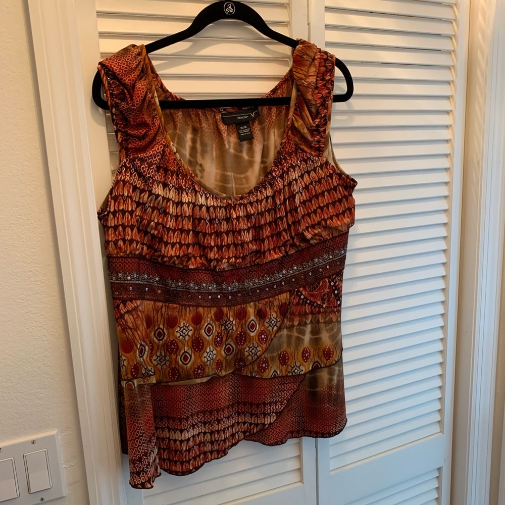 No sleeve, multi tan/ brown colors